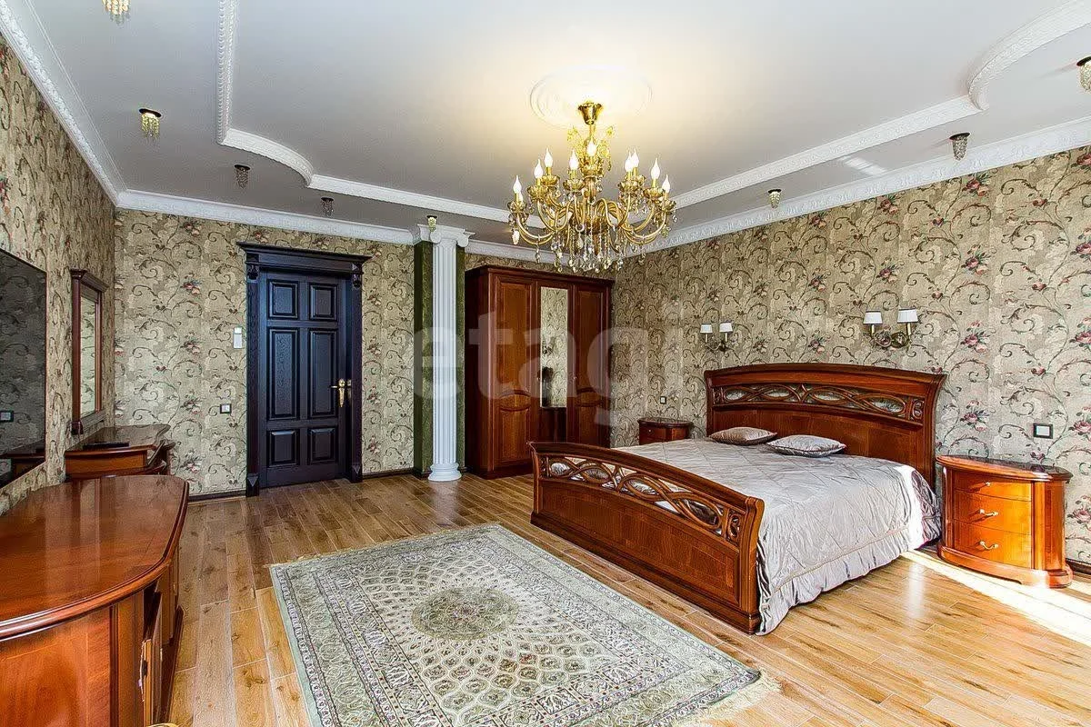 3-к квартира, 270м² (Баварская улица, 8) - миниатюра 17