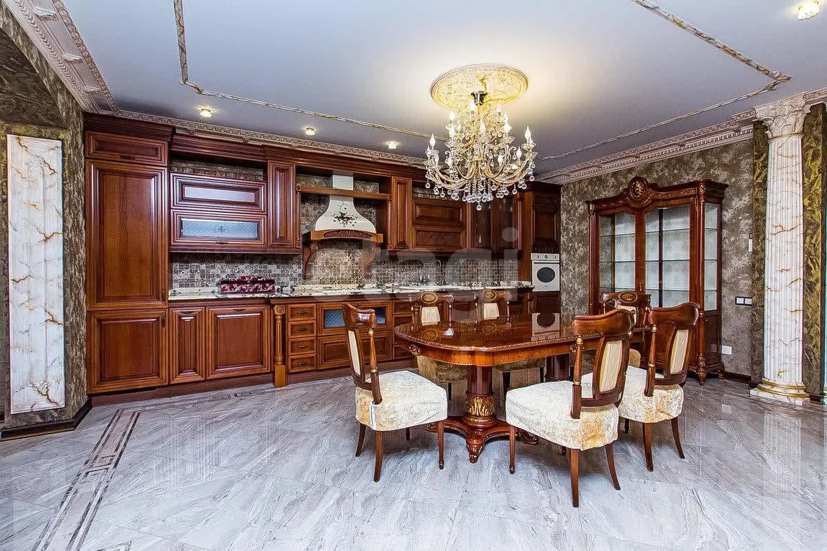 3-к квартира, 270м² (Баварская улица, 8) - миниатюра 7