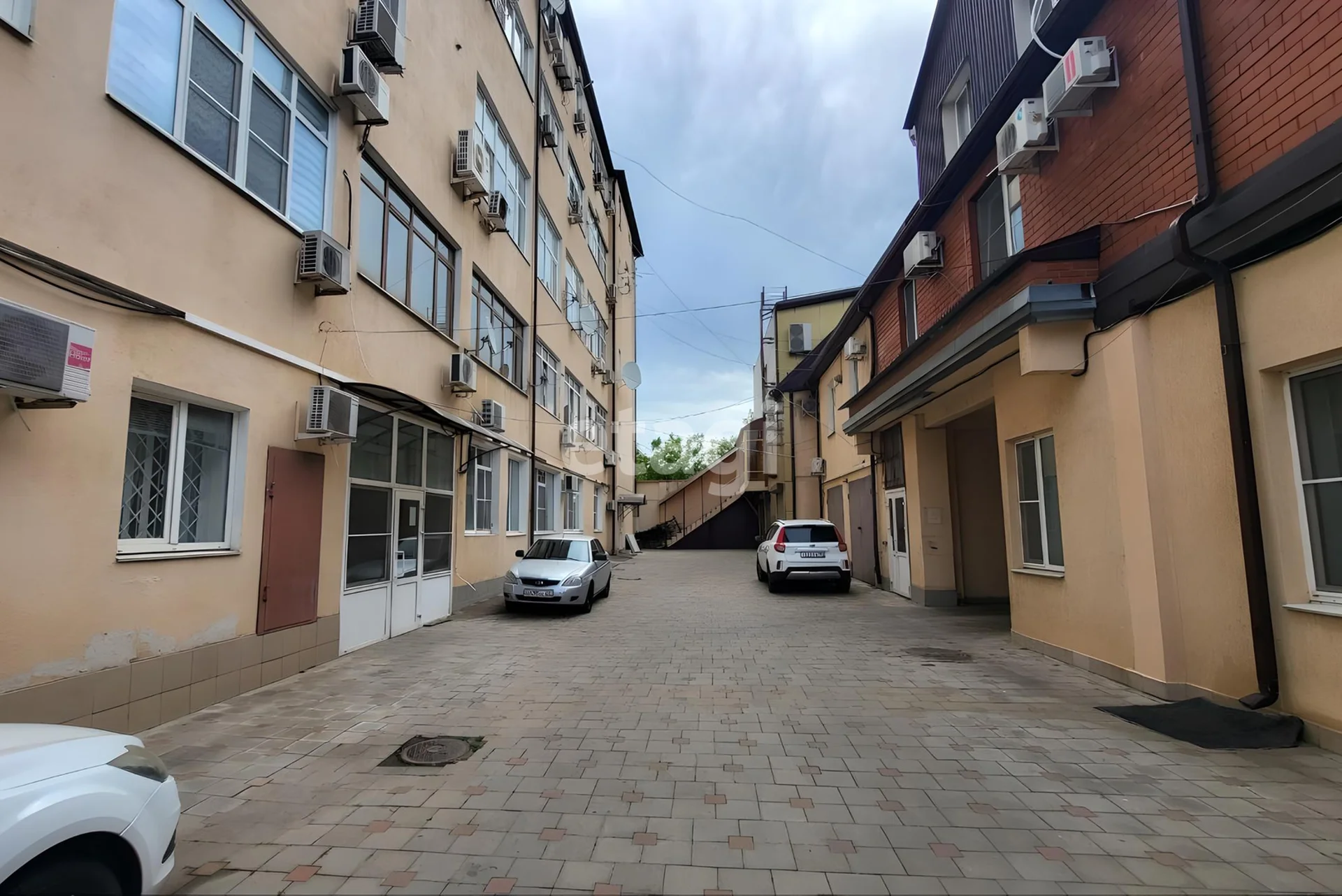 2-к квартира, 90.1м² (улица Гагарина, 248/1) - изображение 1