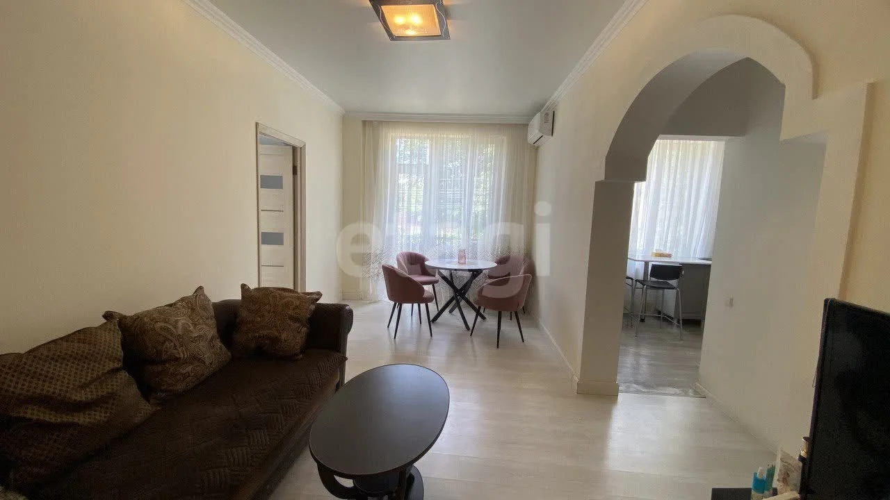 2-к квартира, 43.9м² (Школьная улица, 11) - миниатюра 2