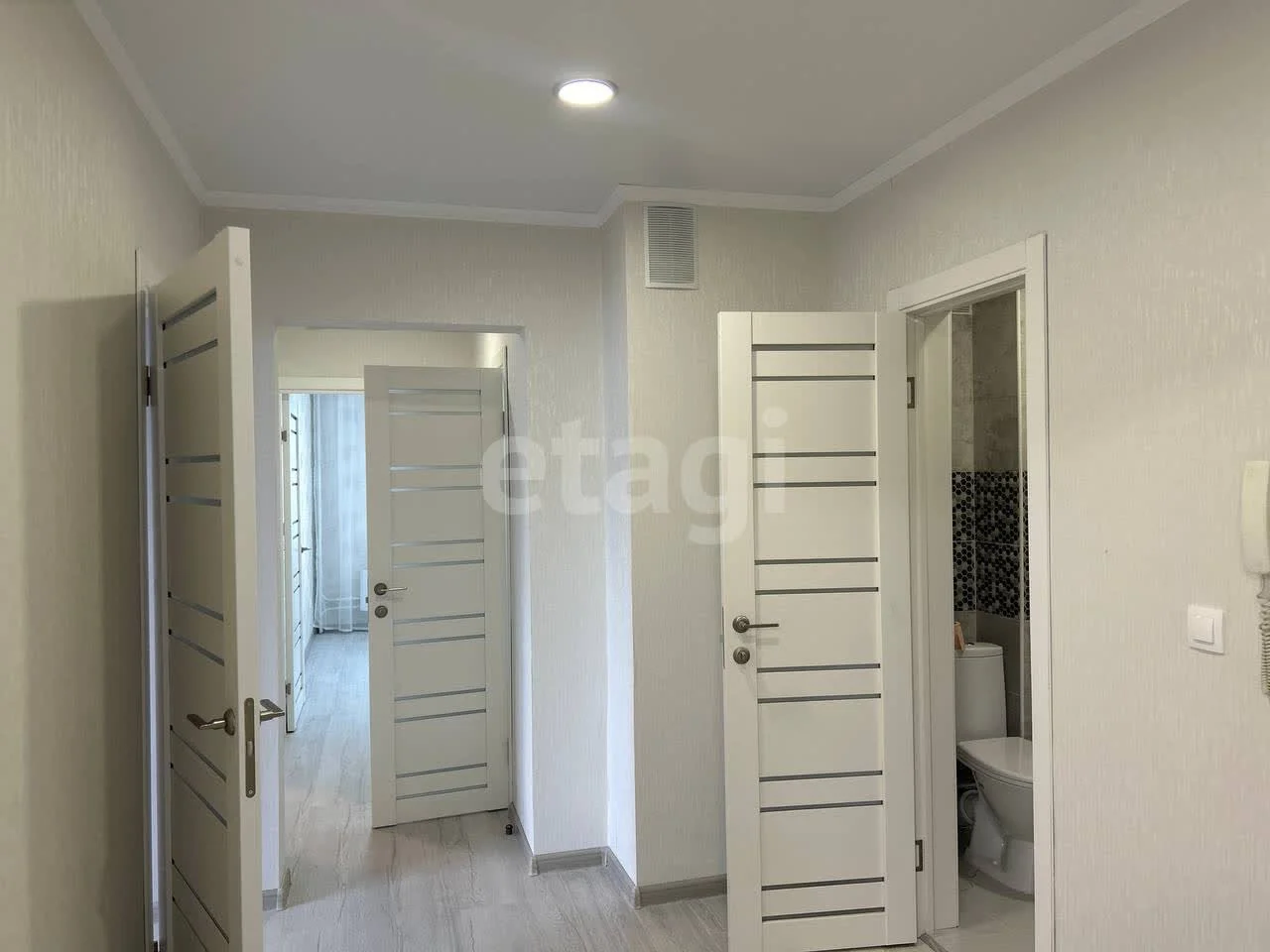 3-к квартира, 82.3м² (улица имени 40-летия Победы, 33/8) - миниатюра 6