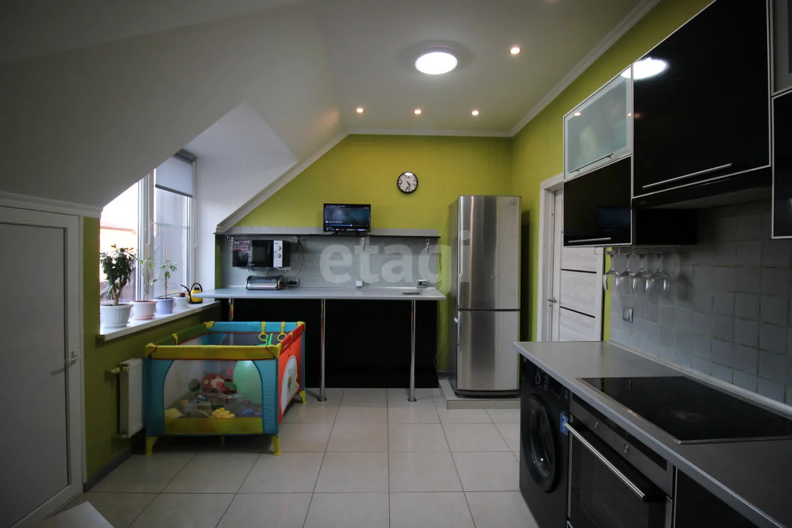 2-к квартира, 69.5м² (улица Ратной Славы, 36) - миниатюра 2