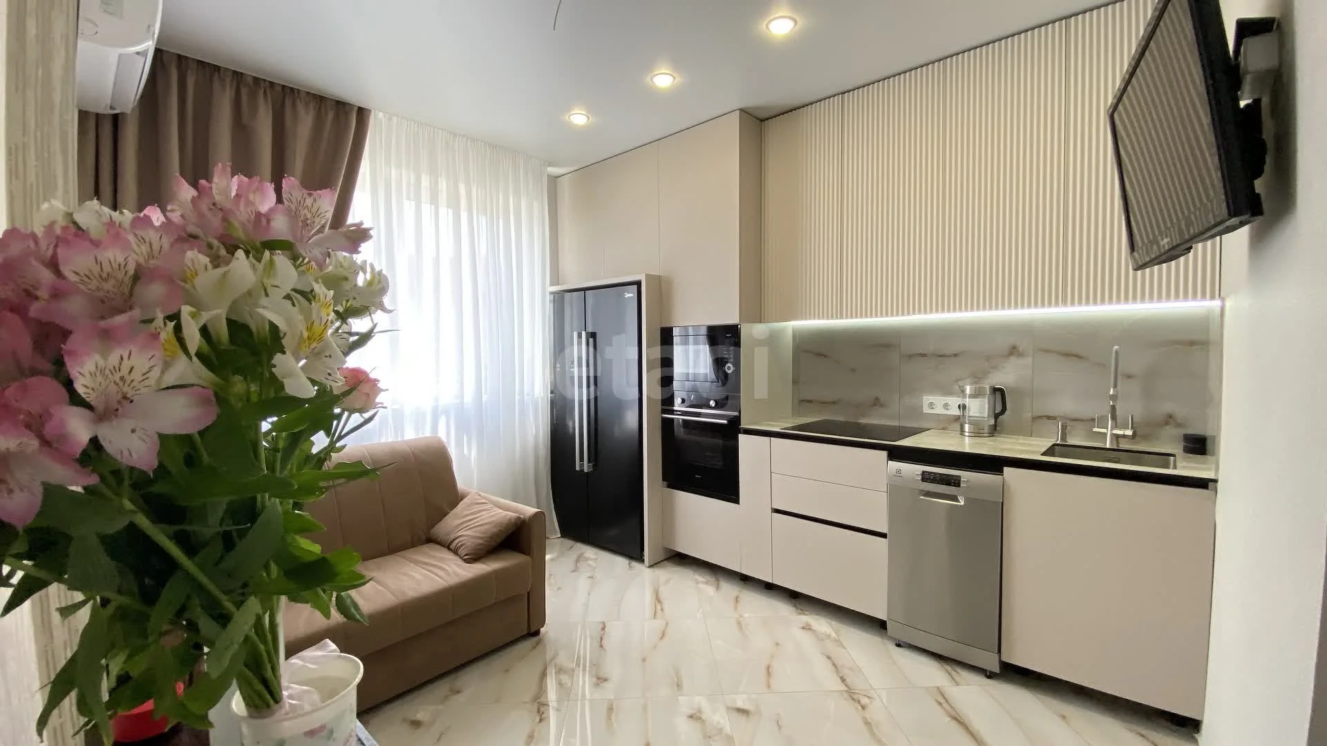 2-к квартира, 50.5м² (улица имени Владимира Жириновского, 1к1) - изображение 1