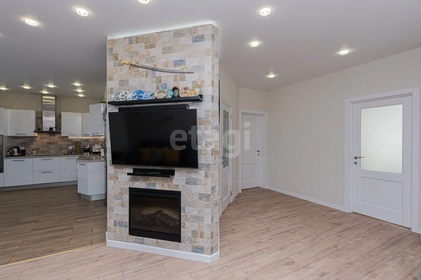 3-к квартира, 105.5м² (бульвар Клары Лучко, 14к1) - миниатюра 11