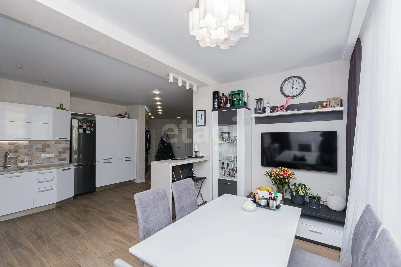 3-к квартира, 105.5м² (бульвар Клары Лучко, 14к1) - миниатюра 7