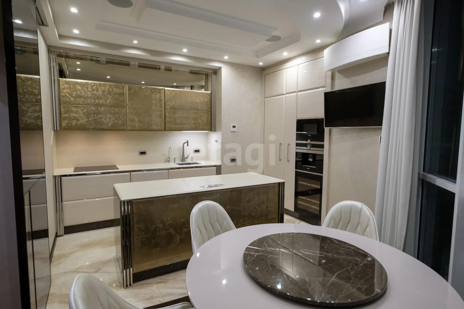 4-к+ квартира, 153.3м² (улица Дзержинского, 93) - миниатюра 29