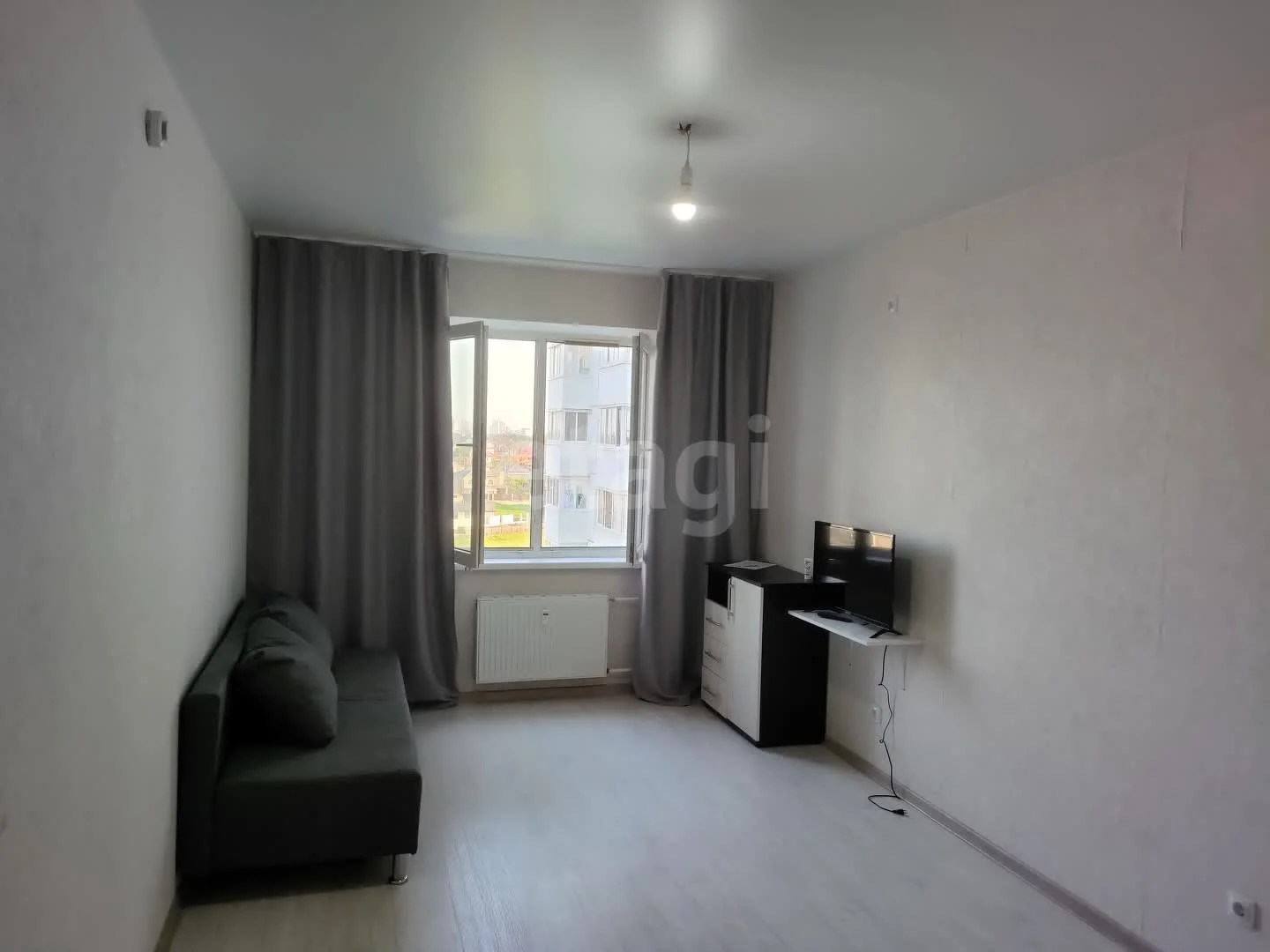 1-к квартира, 36.3м² (улица имени Героя Советского Союза Николая Воробьёва, 11) - миниатюра 2