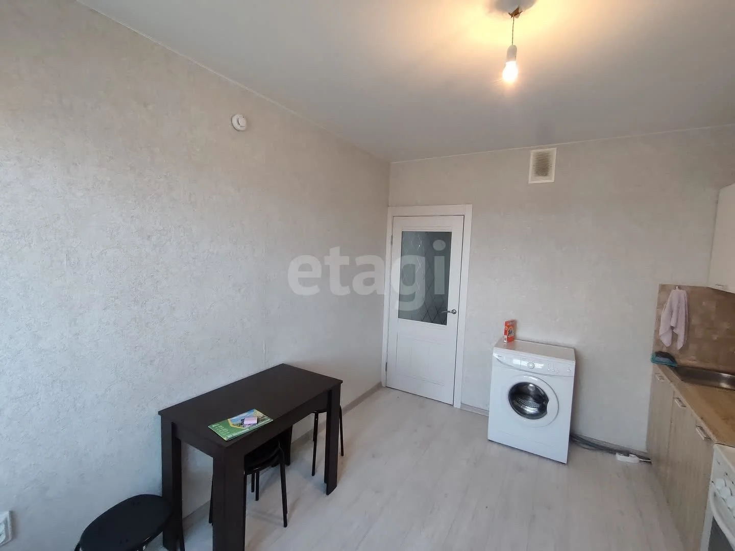 1-к квартира, 36.3м² (улица имени Героя Советского Союза Николая Воробьёва, 11) - миниатюра 9