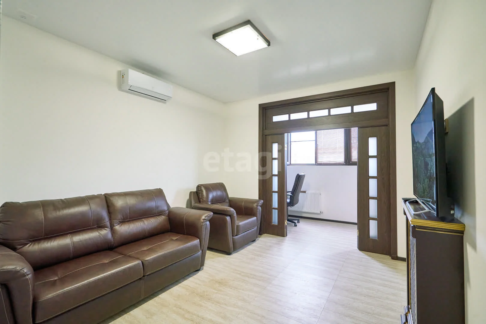 2-к квартира, 48м² (Гаражная улица, 87к1) - миниатюра 3