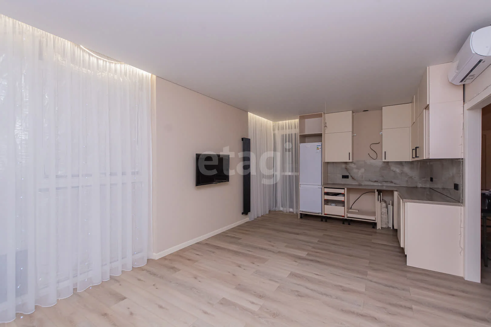 2-к квартира, 68м² (Ореховая улица, 159/1) - миниатюра 2