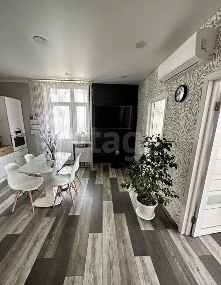 2-к квартира, 61.1м² (улица имени Героя Георгия Бочарникова, 1) - миниатюра 8