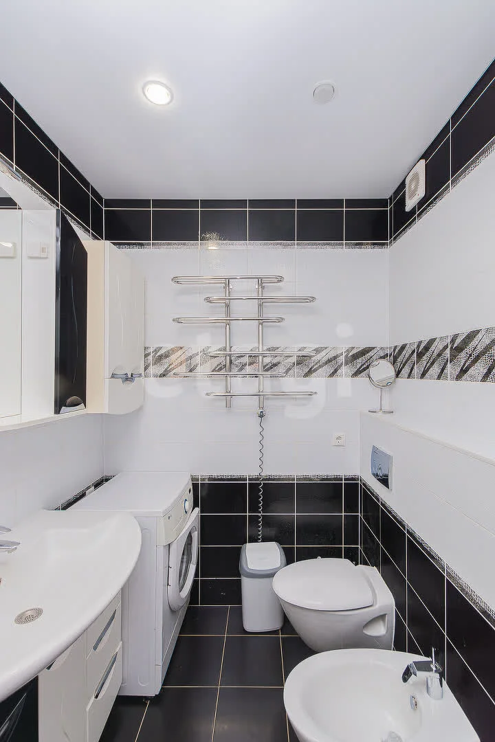 3-к квартира, 74.9м² (улица имени 40-летия Победы, 115) - миниатюра 16