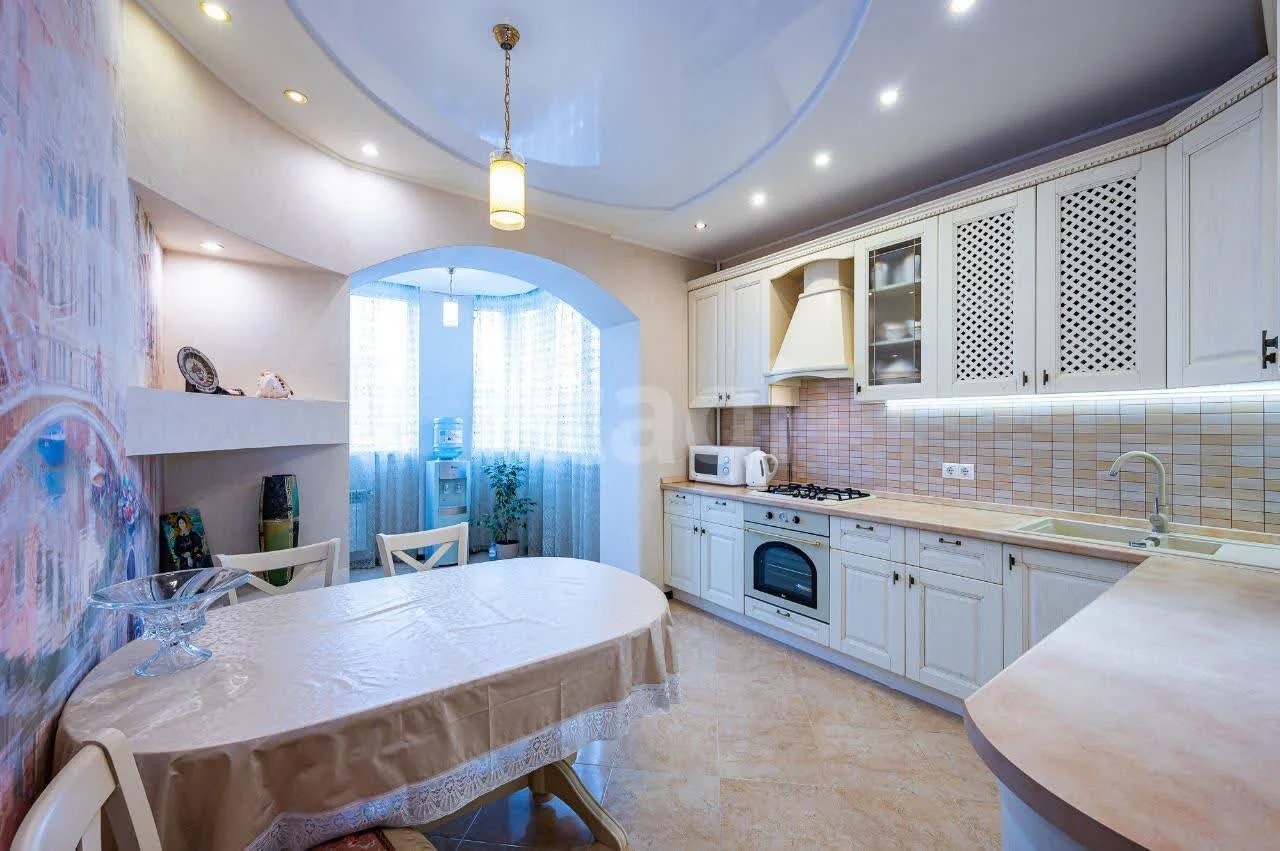 2-к квартира, 83.9м² (Сормовская улица, 167/1) - изображение 1