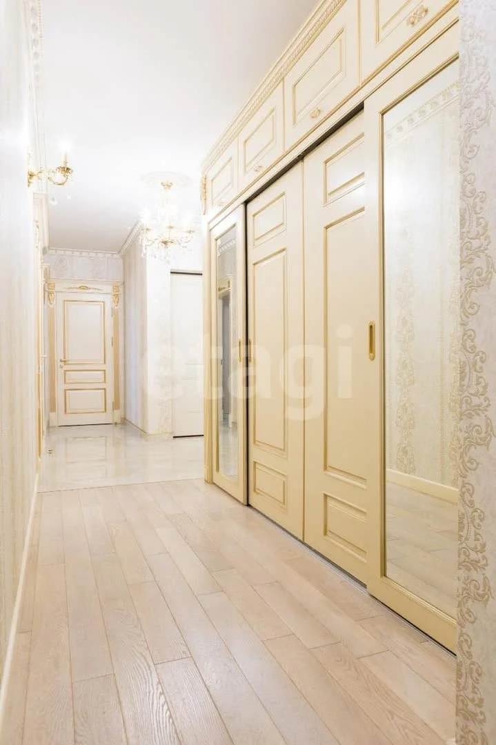 3-к квартира, 112.8м² (улица Будённого, 129) - миниатюра 16