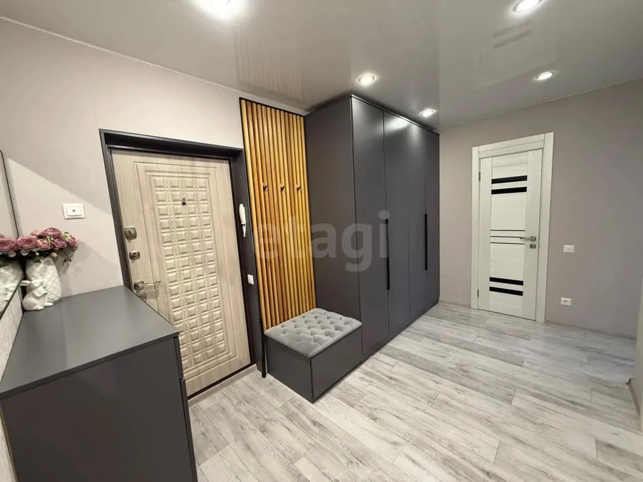 2-к квартира, 64.5м² (Московская улица, 131к2) - миниатюра 9