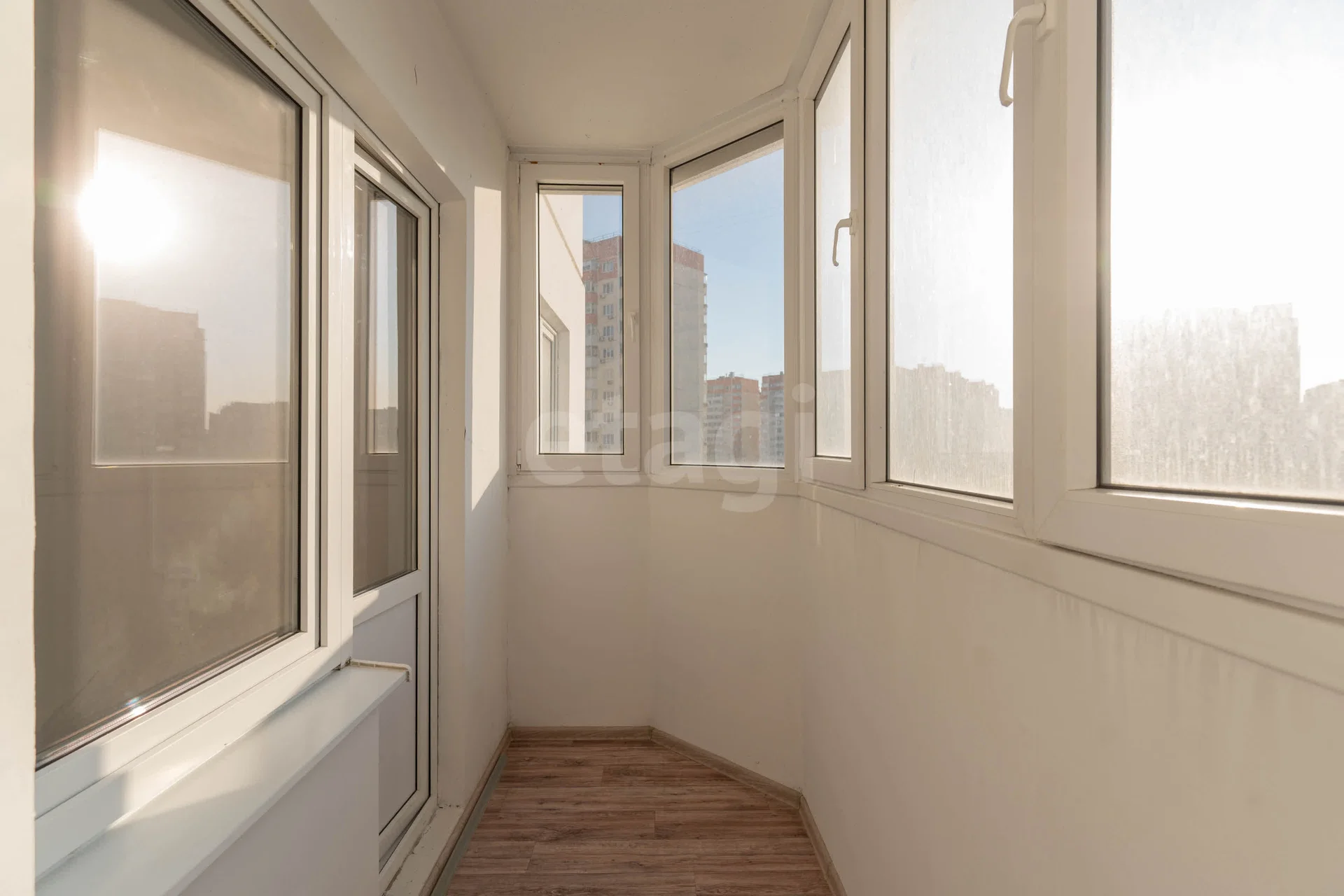 2-к квартира, 52.7м² (улица Героя Владислава Посадского, 53) - миниатюра 13