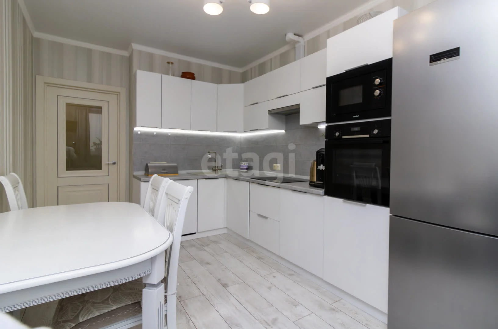 2-к квартира, 59.7м² (Железнодорожная улица, 23/1) - миниатюра 2