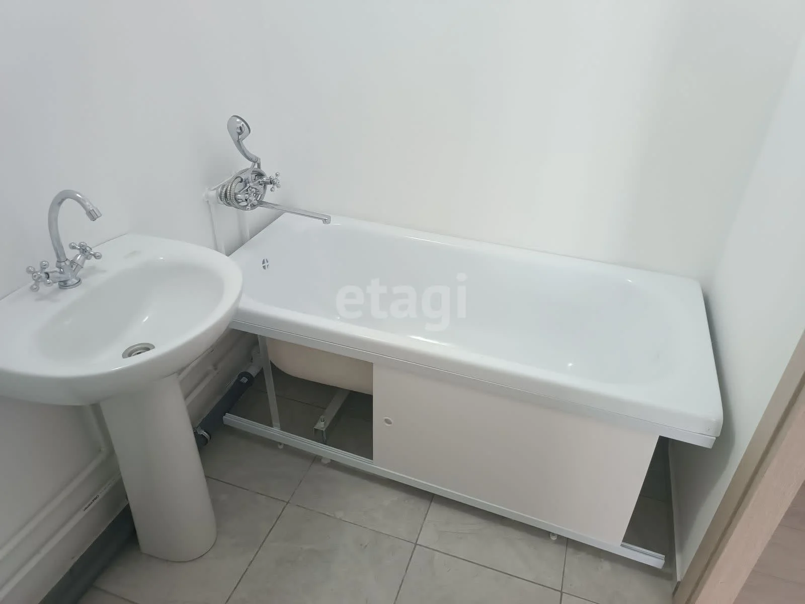 1-к квартира, 29м² (улица имени Героя Советского Союза Николая Воробьёва, 17) - миниатюра 4