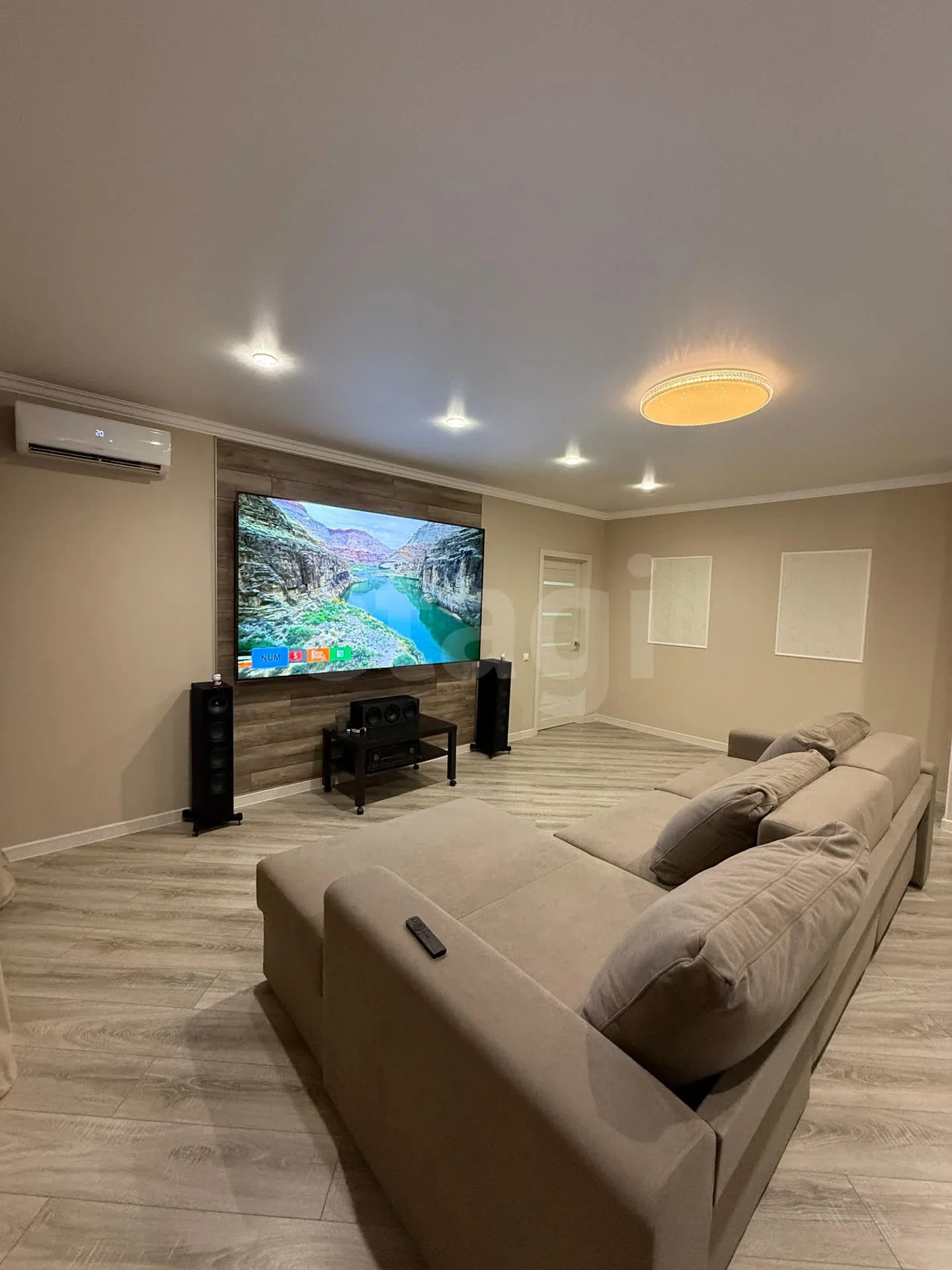 2-к квартира, 76м² (улица имени Сергея Есенина, 110/2) - миниатюра 3