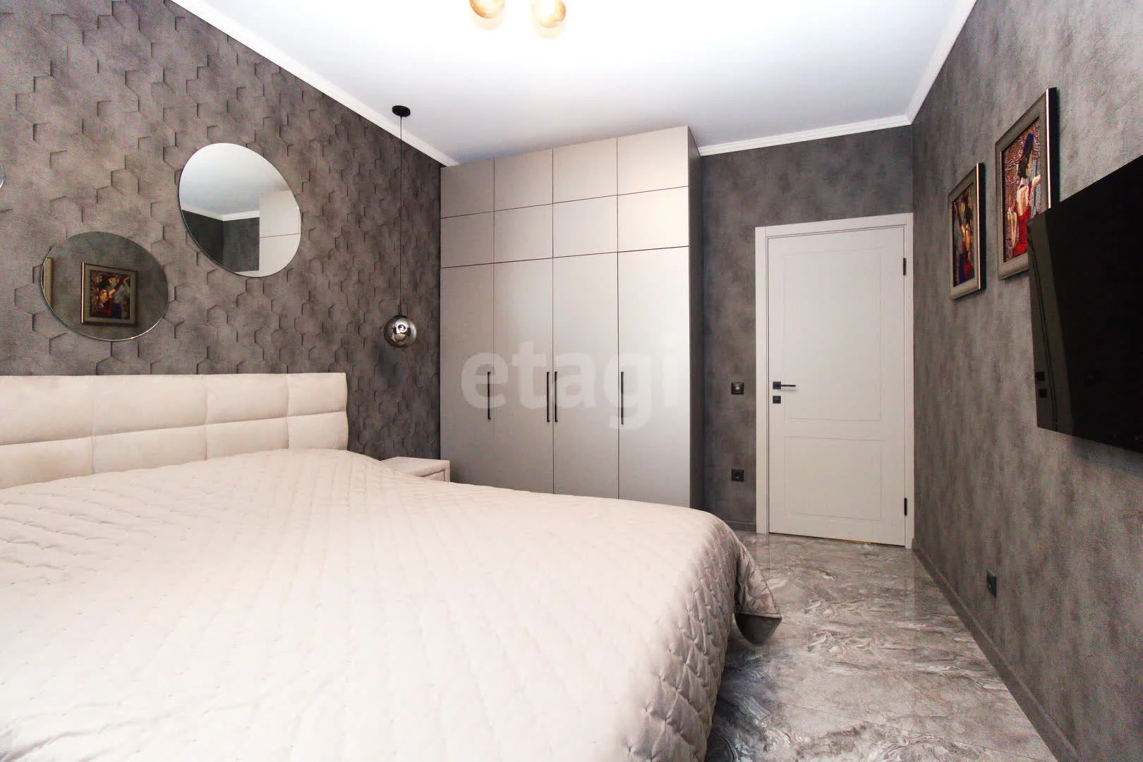 3-к квартира, 77.9м² (Российская улица, 72/5) - миниатюра 3
