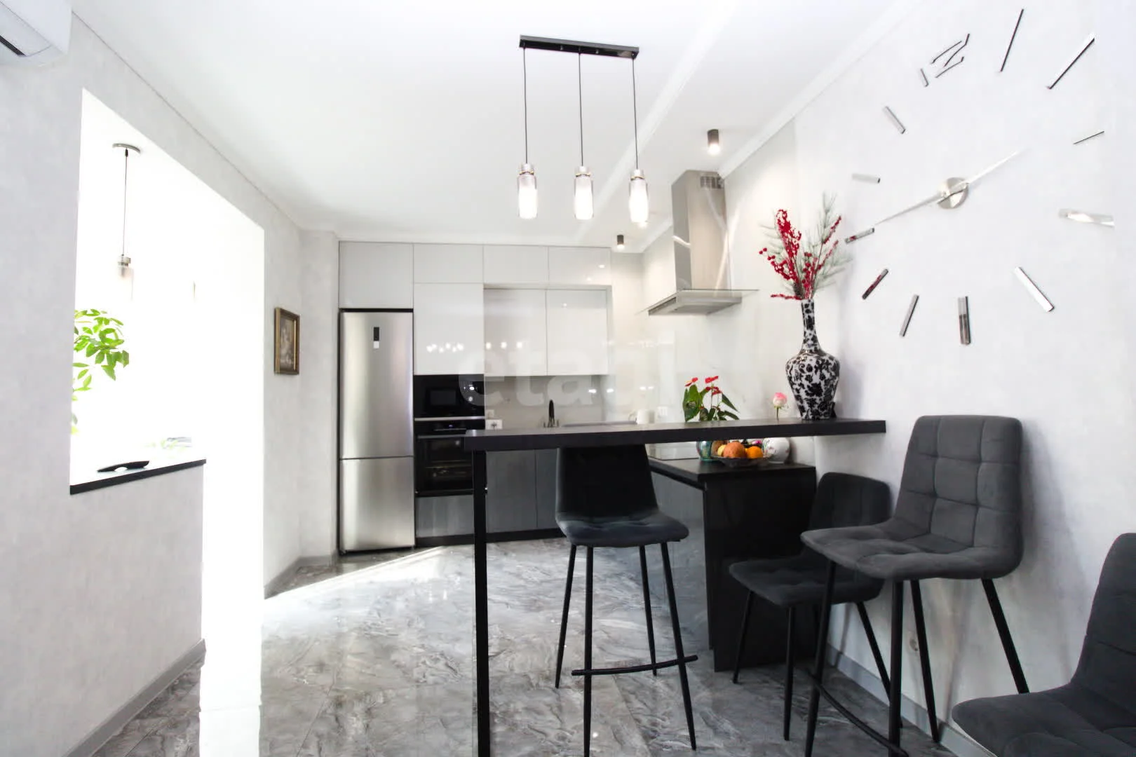 3-к квартира, 77.9м² (Российская улица, 72/5) - миниатюра 7