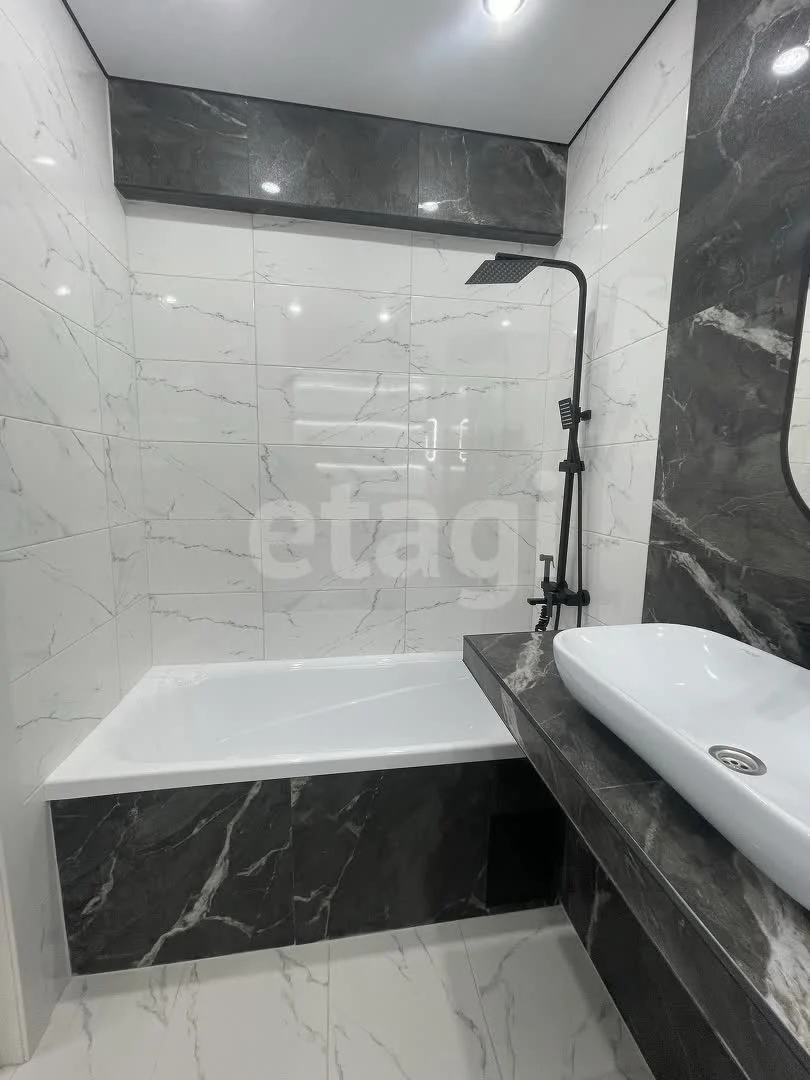1-к квартира, 34м² (улица Григория Пономаренко, 45) - миниатюра 3