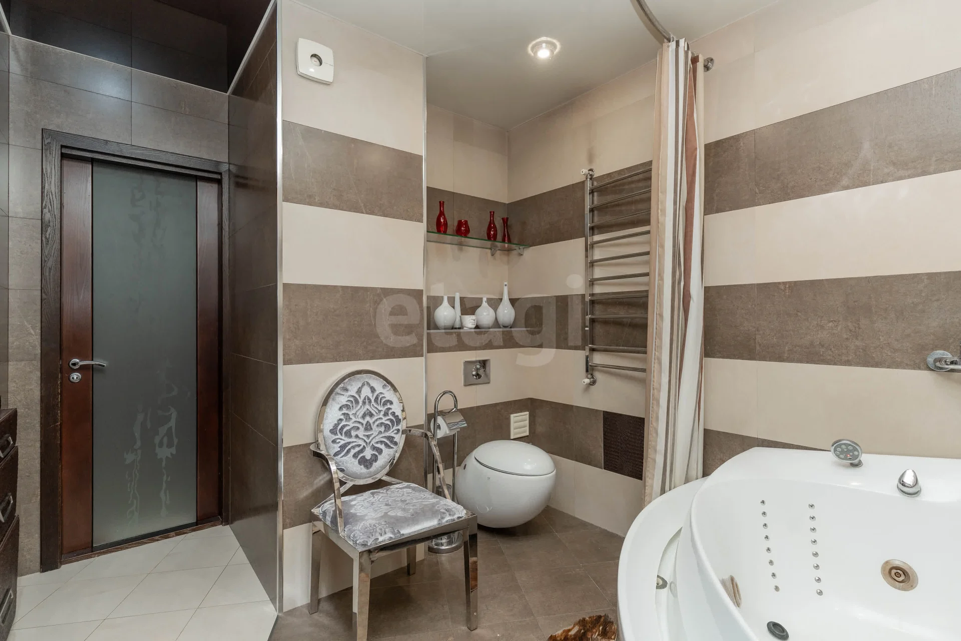 3-к квартира, 207.3м² (улица Фёдора Лузана, 19) - миниатюра 13