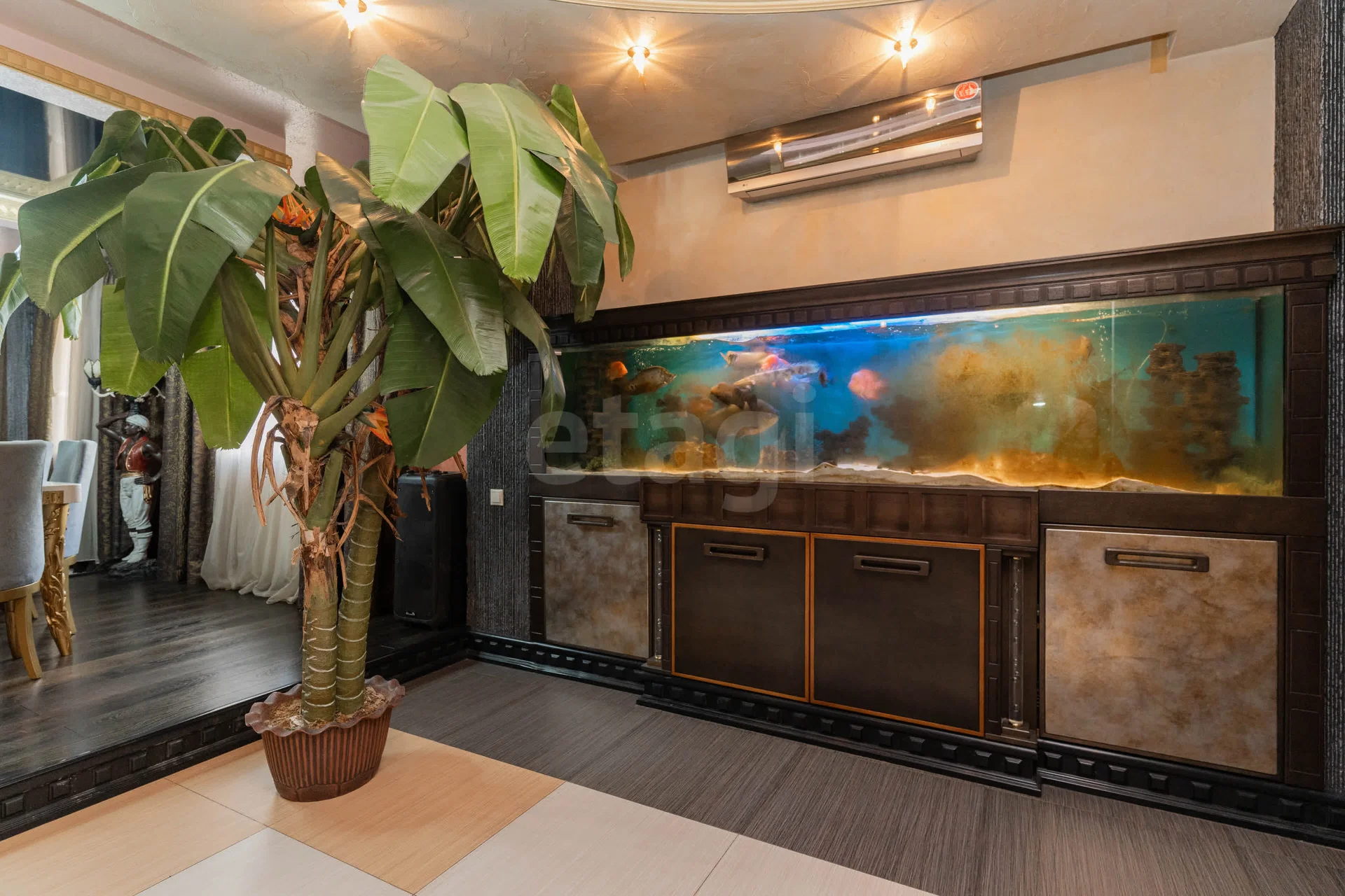 3-к квартира, 207.3м² (улица Фёдора Лузана, 19) - миниатюра 23