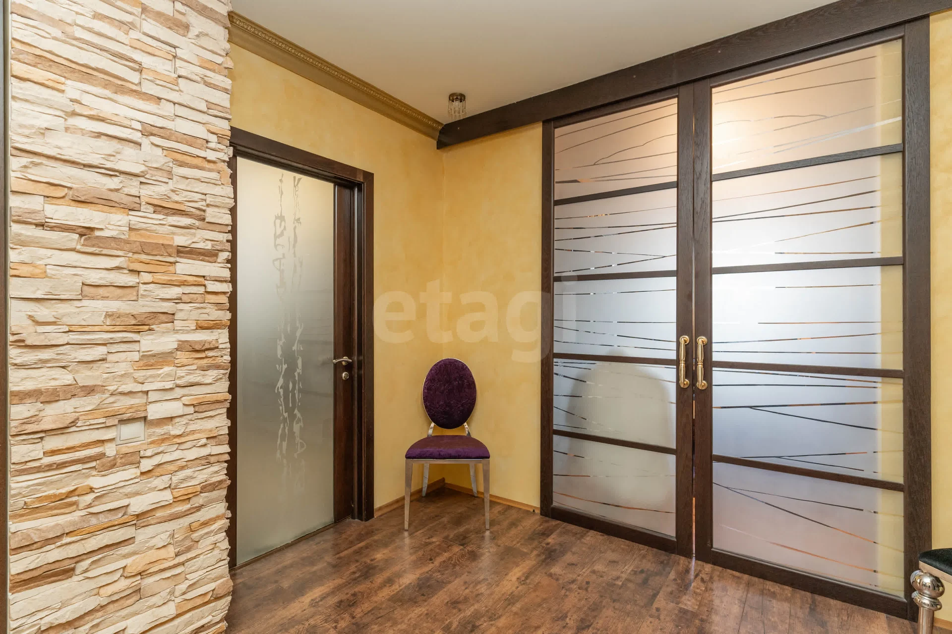 3-к квартира, 207.3м² (улица Фёдора Лузана, 19) - миниатюра 37