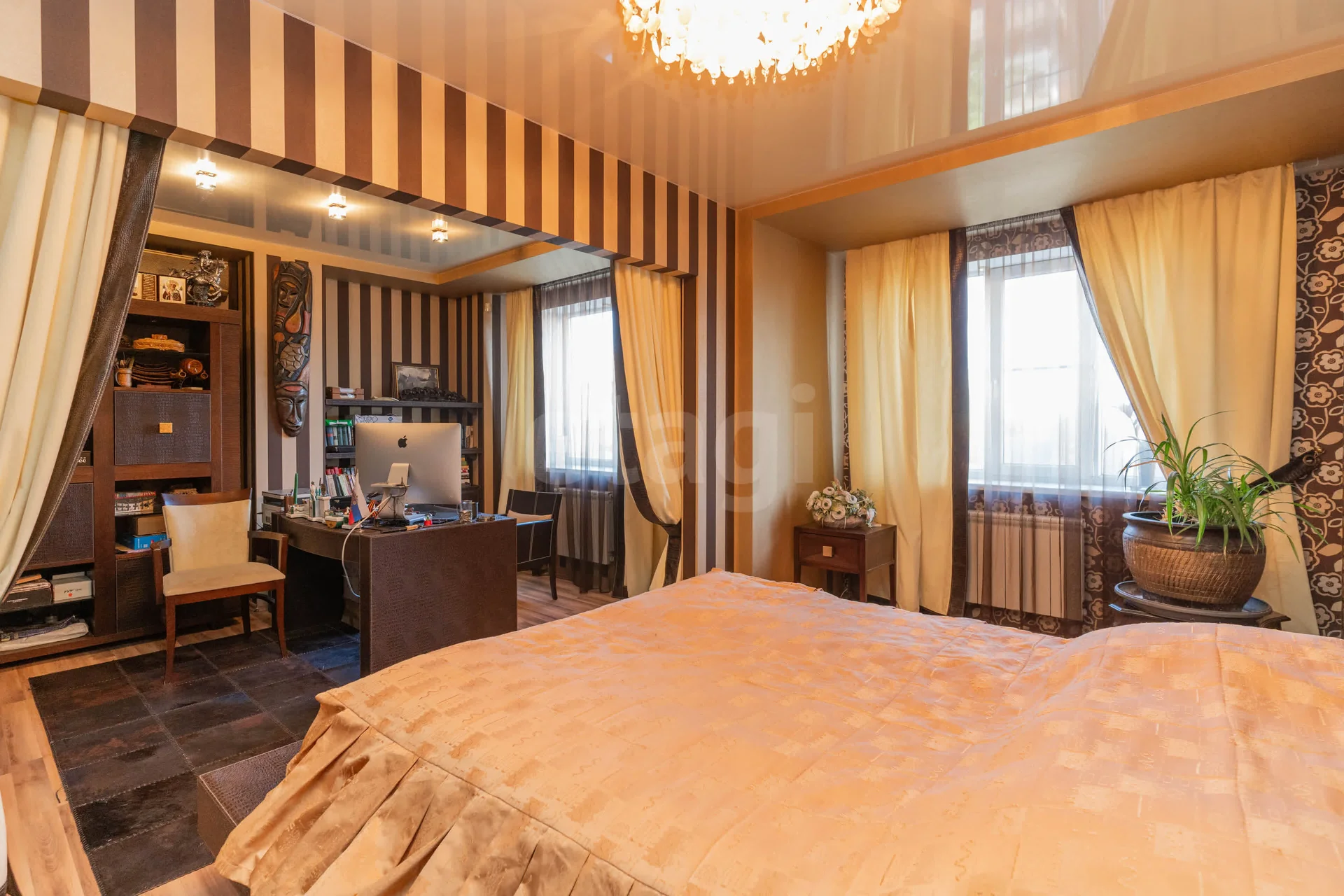 3-к квартира, 207.3м² (улица Фёдора Лузана, 19) - миниатюра 47