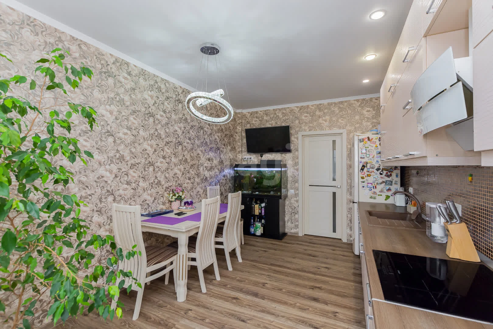 3-к квартира, 87.1м² (улица Селезнёва, 4/15к2) - миниатюра 9