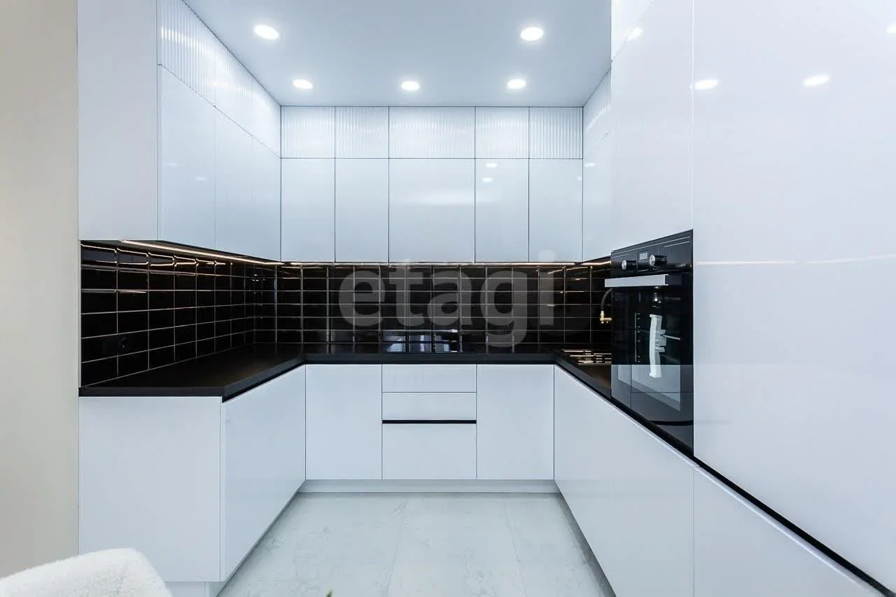 2-к квартира, 53.1м² (Колхозная улица, 5/2) - миниатюра 4