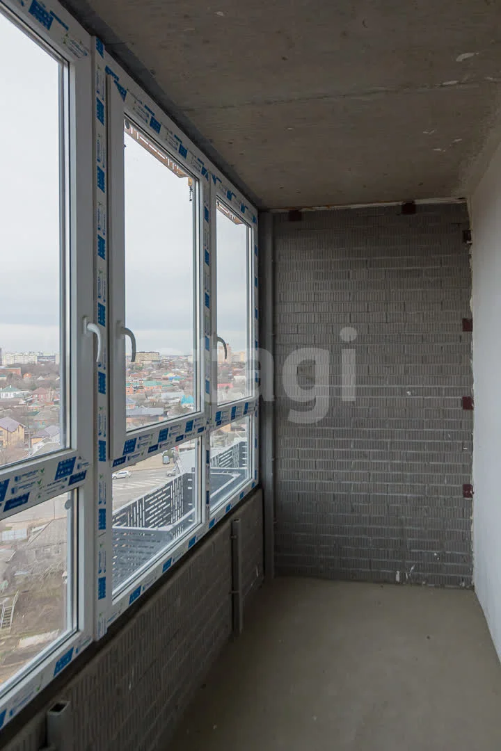 2-к квартира, 61.9м² (улица имени В.Н. Мачуги, 166/1) - миниатюра 6