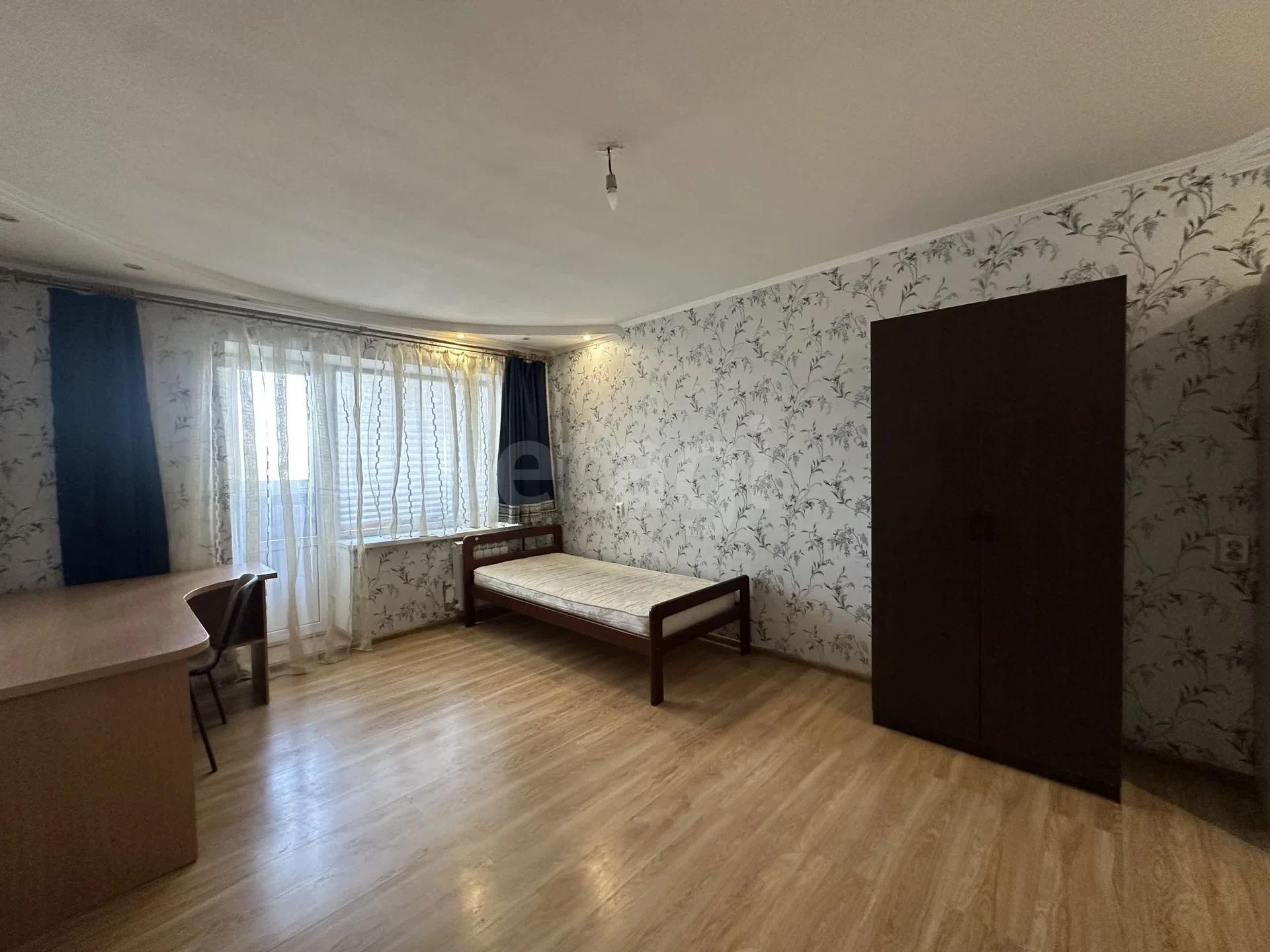 2-к квартира, 58м² (улица 1 Мая, 186) - миниатюра 3