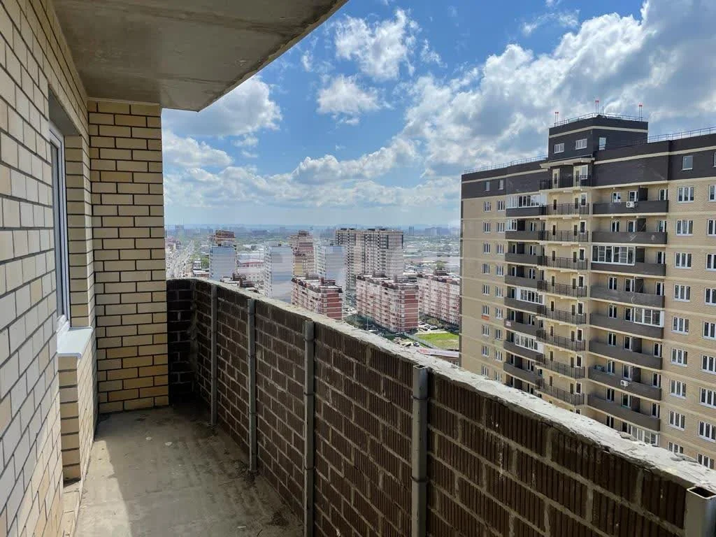 2-к квартира, 68.7м² (улица Петра Метальникова, 38) - миниатюра 8