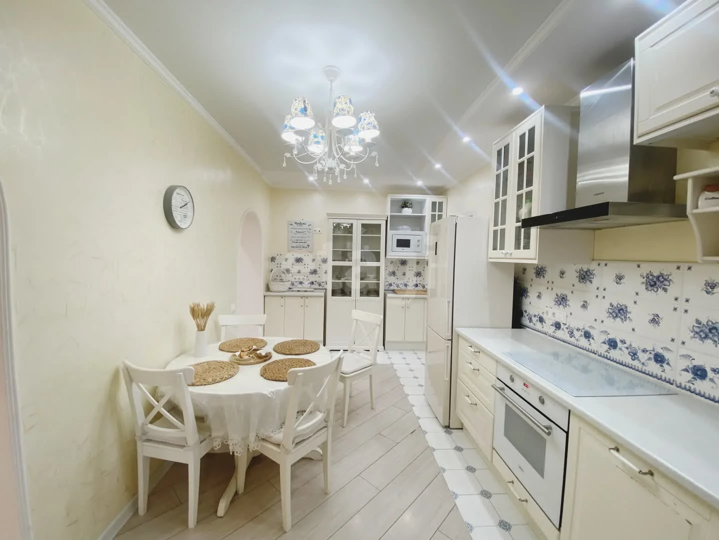 4-к+ квартира, 95.7м² (Ангарская улица, 2/6) - миниатюра 3