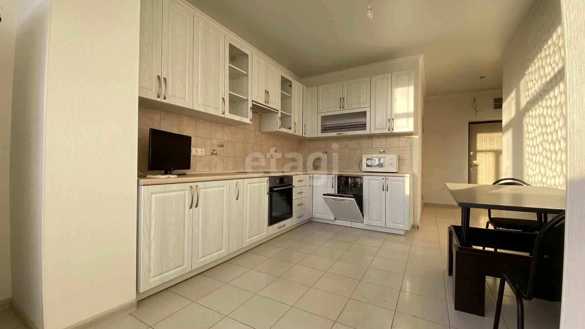 2-к квартира, 59.3м² (Митинская улица, 15) - миниатюра 3