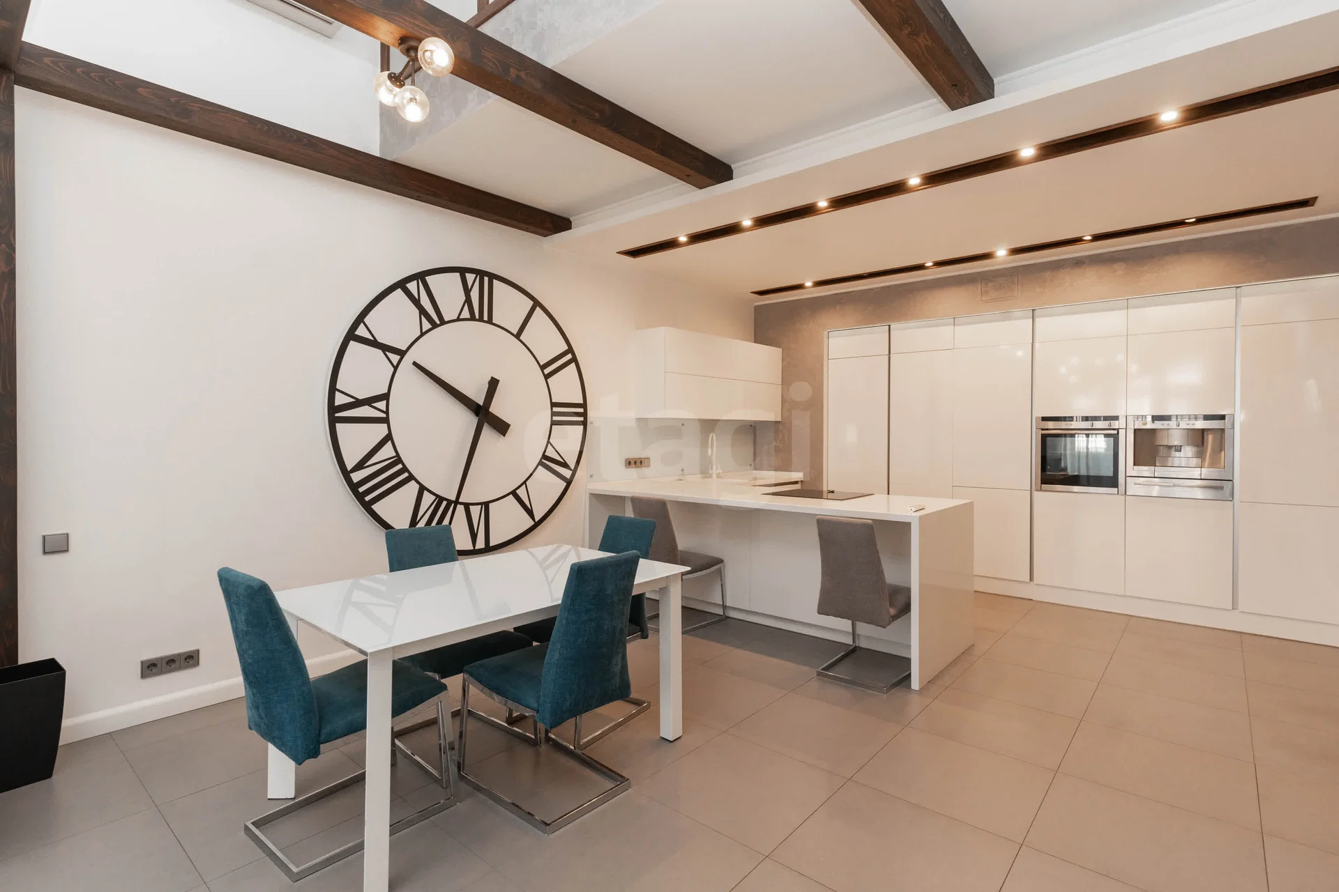 3-к квартира, 149.9м² (улица Дзержинского, 35) - изображение 1