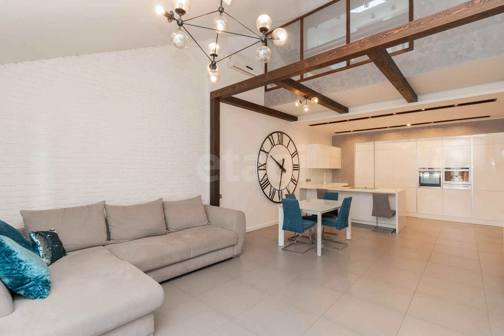 3-к квартира, 149.9м² (улица Дзержинского, 35) - миниатюра 2