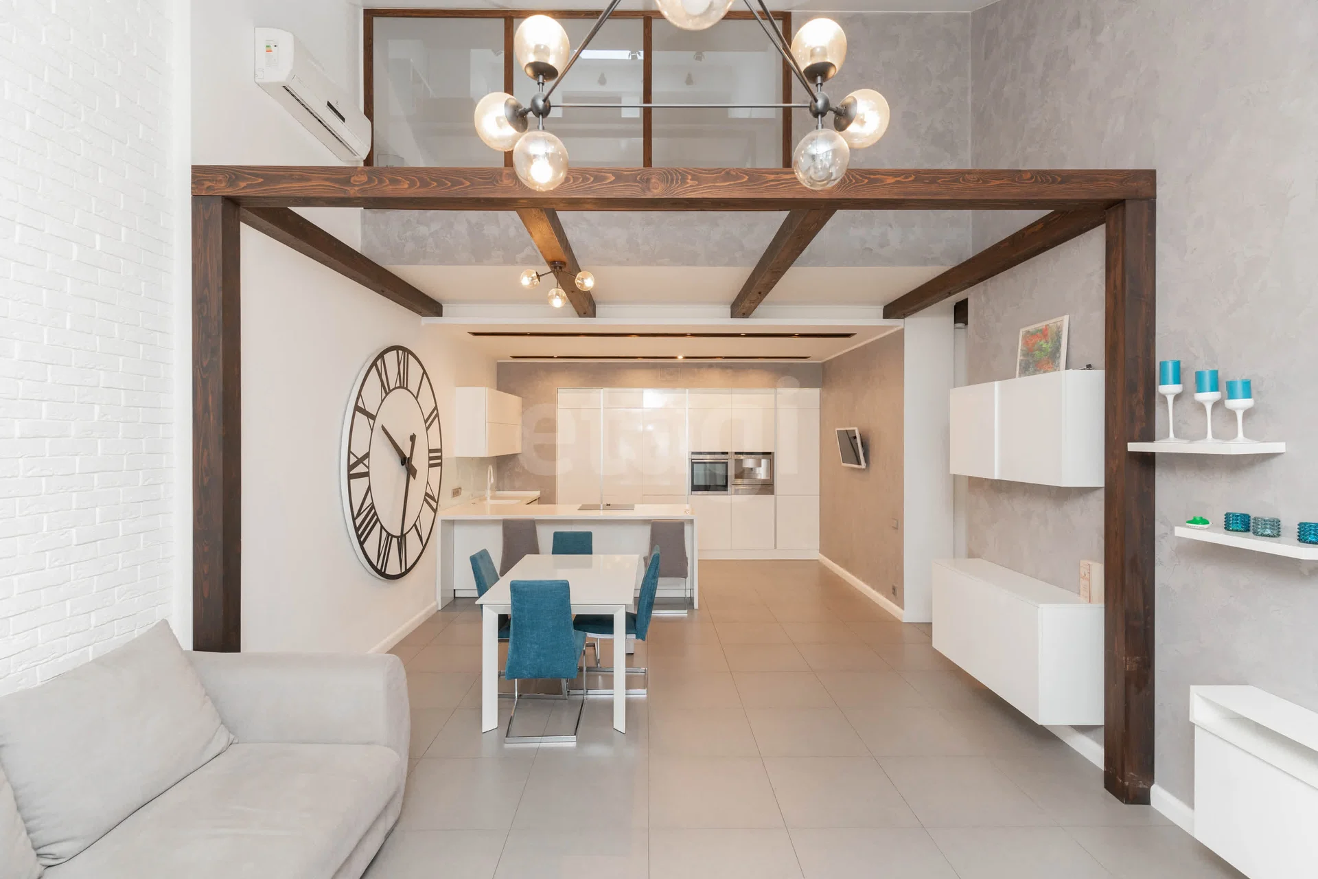 3-к квартира, 149.9м² (улица Дзержинского, 35) - миниатюра 3
