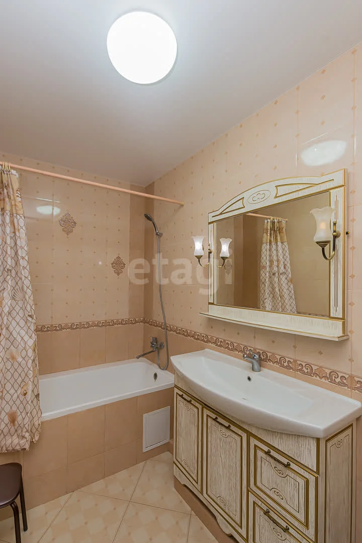3-к квартира, 99.9м² (улица Леонида Лаврова, 4) - миниатюра 12