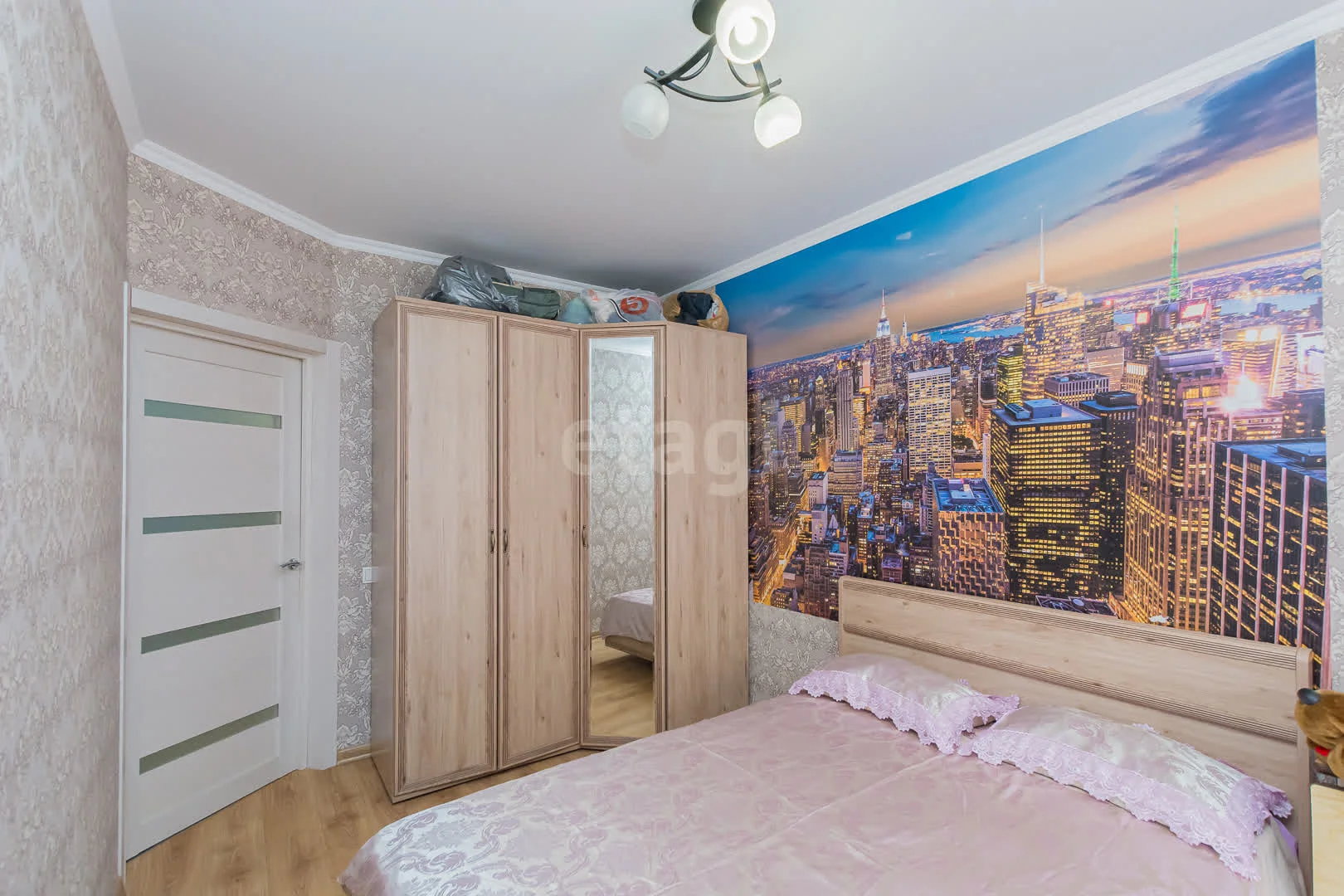 3-к квартира, 99.9м² (улица Леонида Лаврова, 4) - миниатюра 4