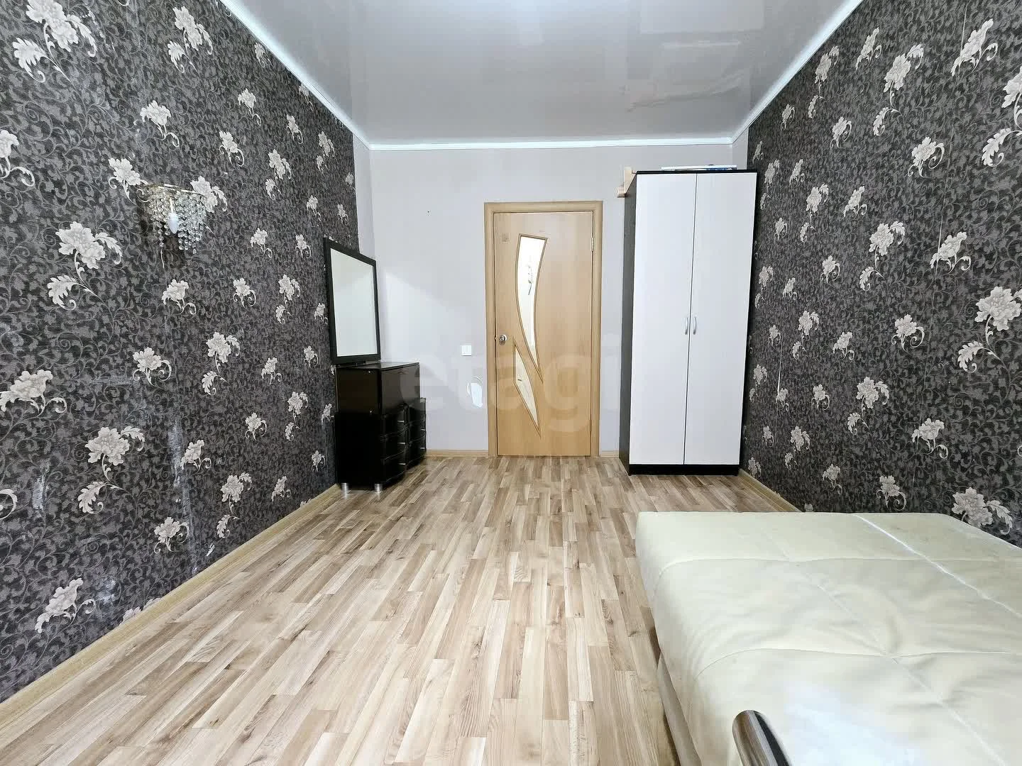 2-к квартира, 58.8м² (улица имени С.С. Прокофьева, 15) - миниатюра 2