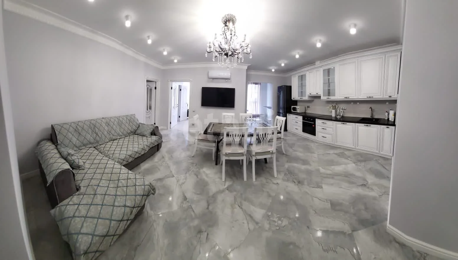 4-к+ квартира, 110м² (Сормовская улица, 1/3) - миниатюра 2