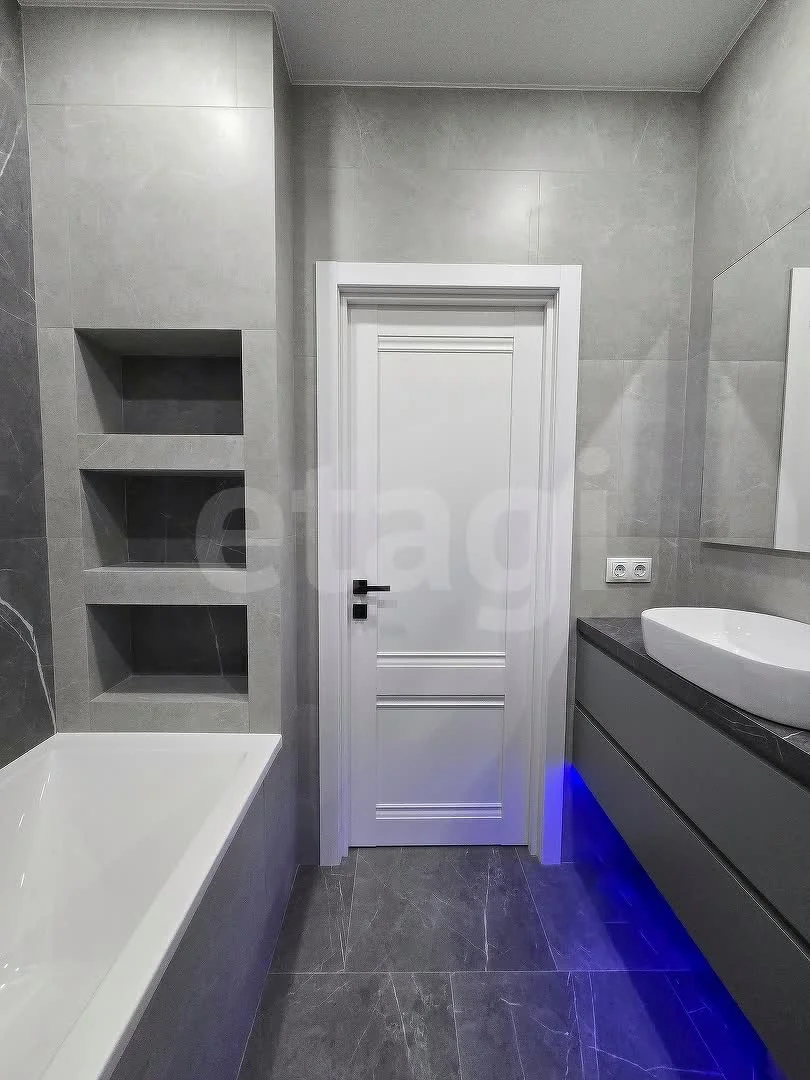 3-к квартира, 82.3м² (улица Григория Булгакова, 16) - миниатюра 11