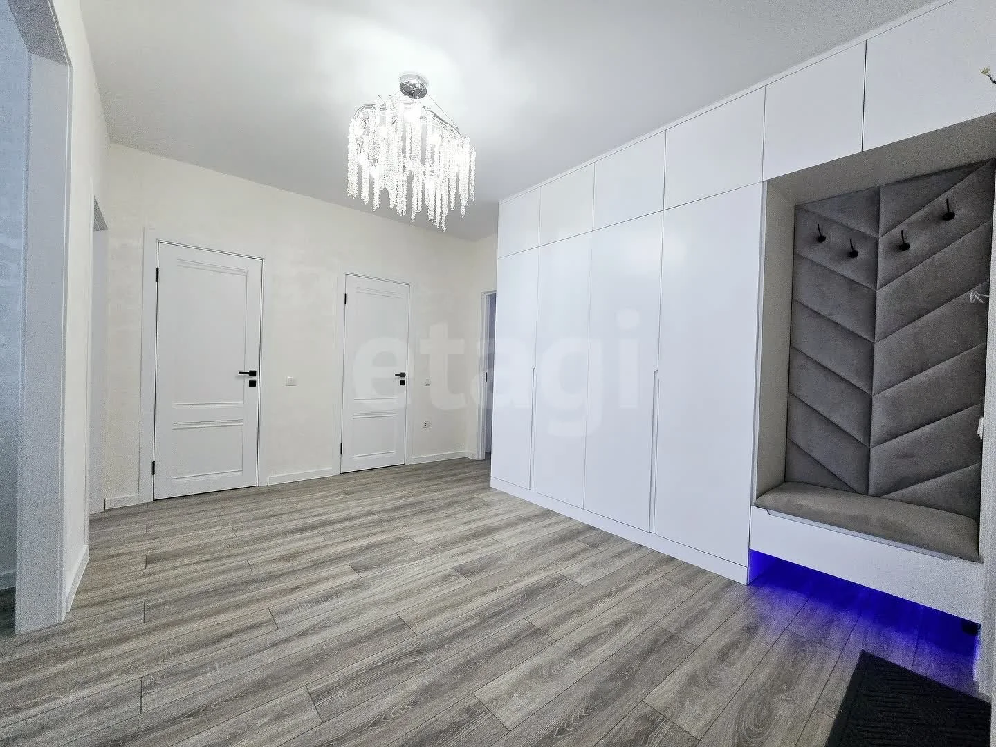 3-к квартира, 82.3м² (улица Григория Булгакова, 16) - миниатюра 8