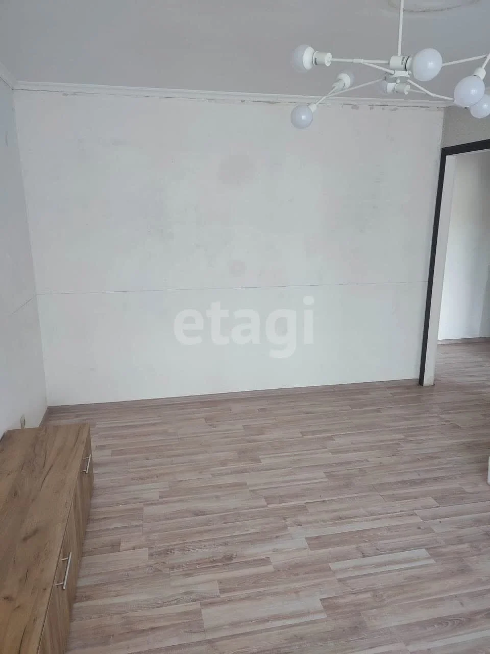 2-к квартира, 53.5м² (улица Николая Радькова, 108) - миниатюра 4