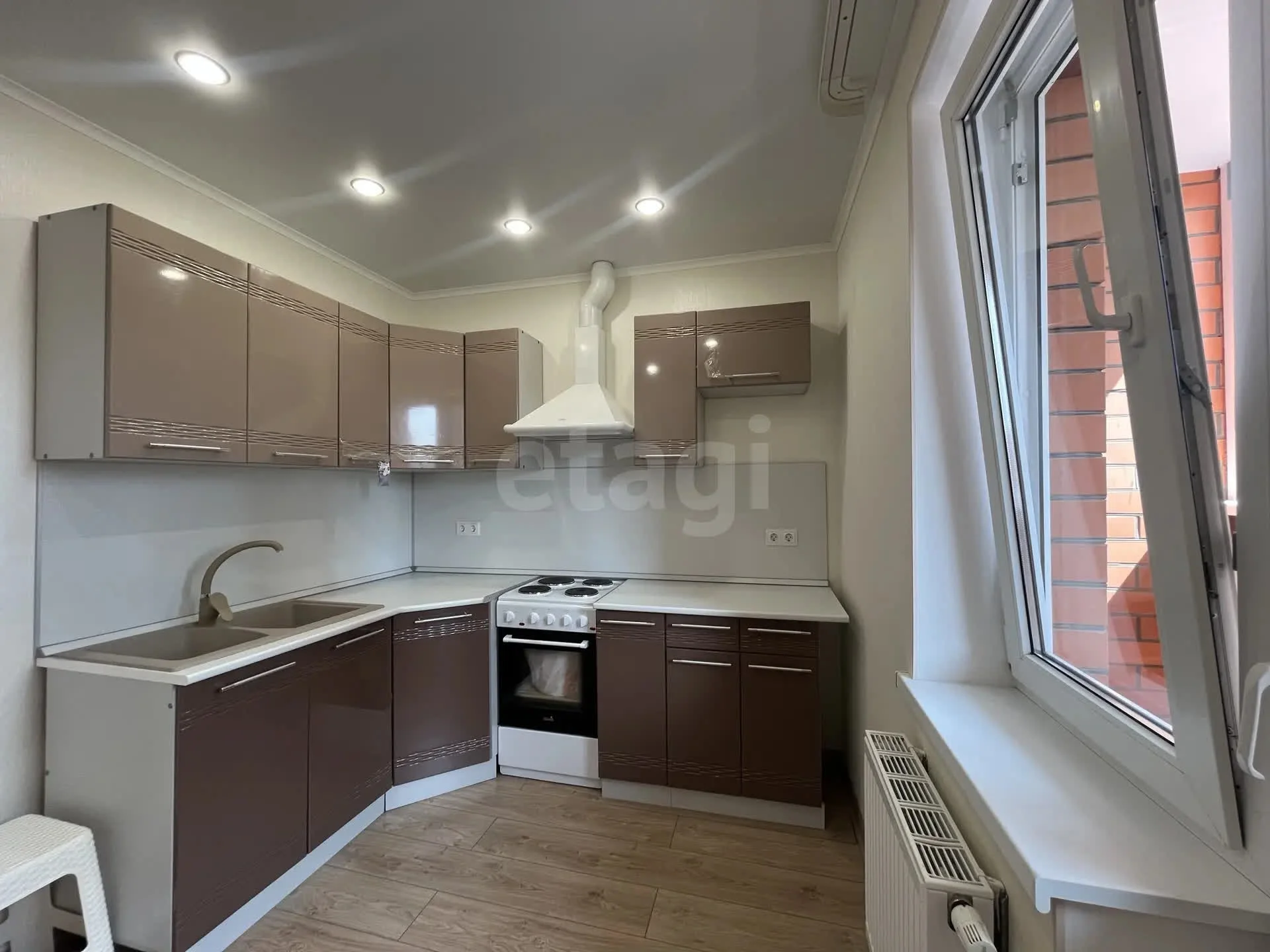 1-к квартира, 32.1м² (улица им. Героя Сарабеева В.И., 7) - изображение 1