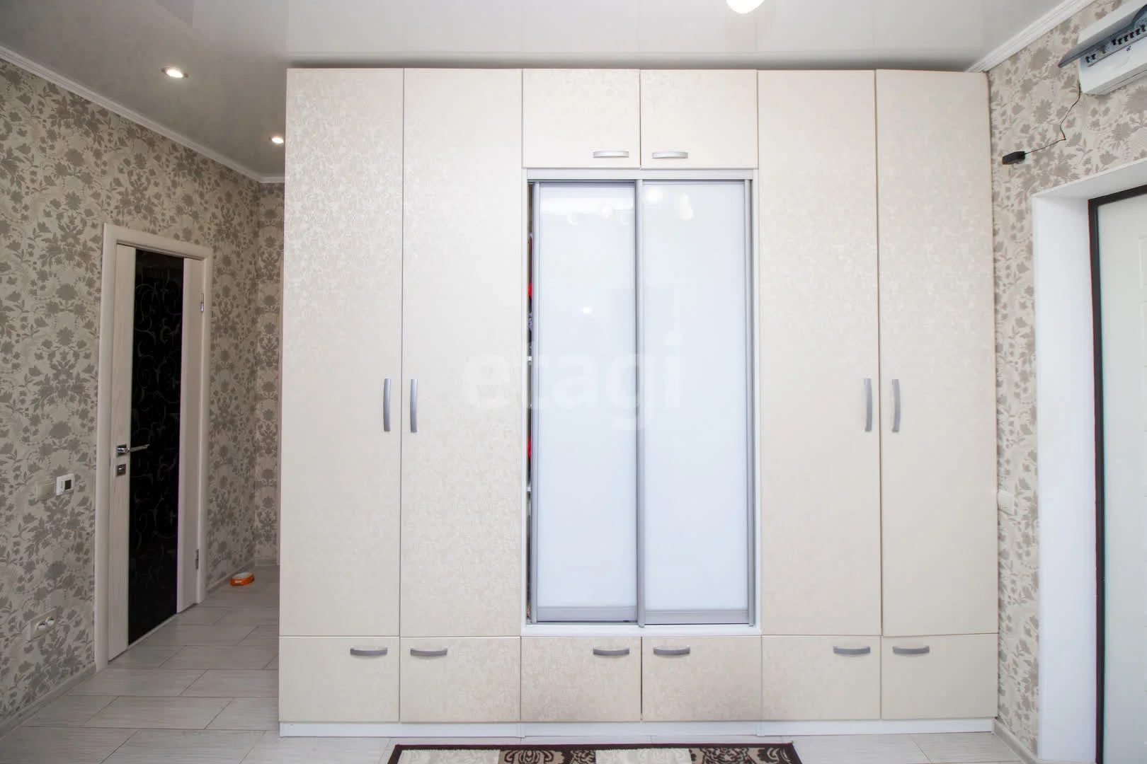 3-к квартира, 61.5м² (Восточно-Кругликовская улица, 30/1) - миниатюра 20