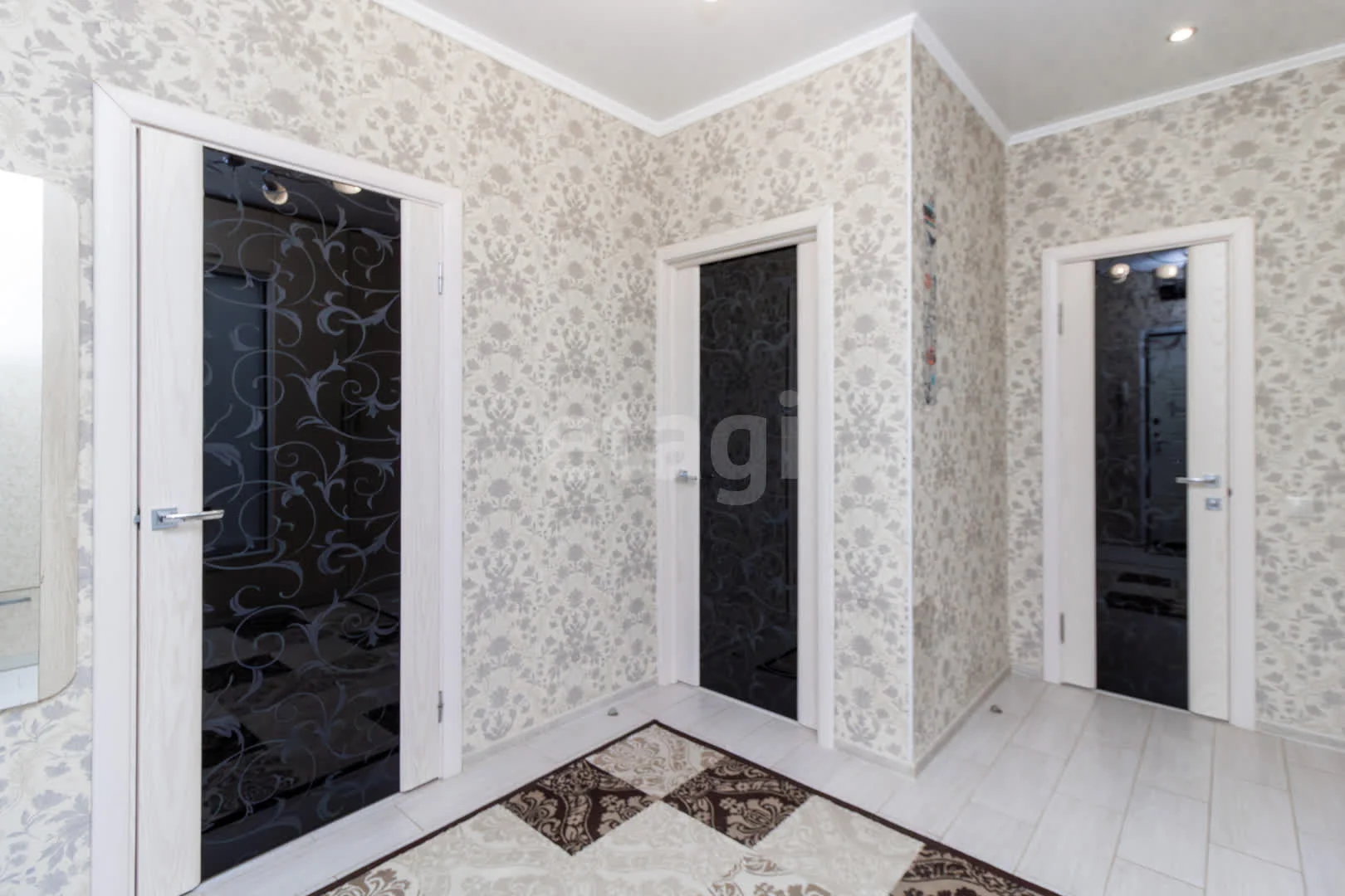 3-к квартира, 61.5м² (Восточно-Кругликовская улица, 30/1) - миниатюра 23